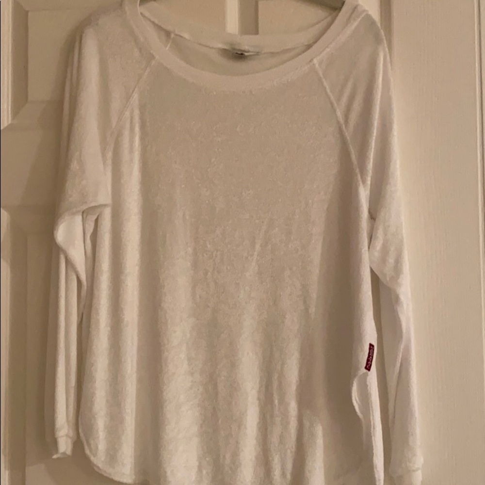 Hard tail super soft pull over